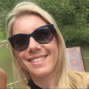 Meet your Posher, Eva-Maria